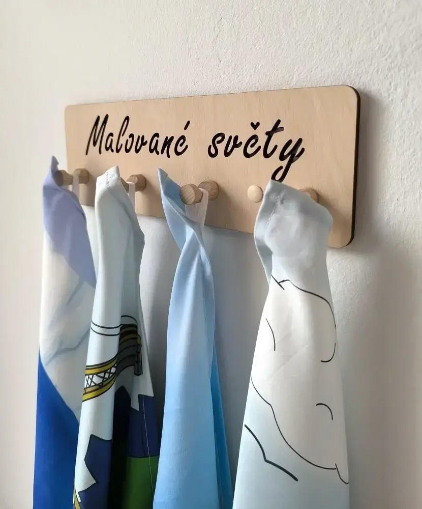 Zvýhodněná sada: 4 Malované světy + originální věšák ZDARMA